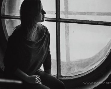 Depresión atípica: síntomas, causas y posible tratamiento